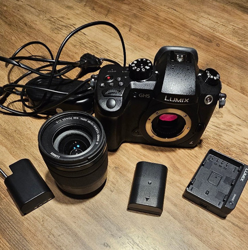 Panasonic lumix gh5 - panasonic, dc-gh5